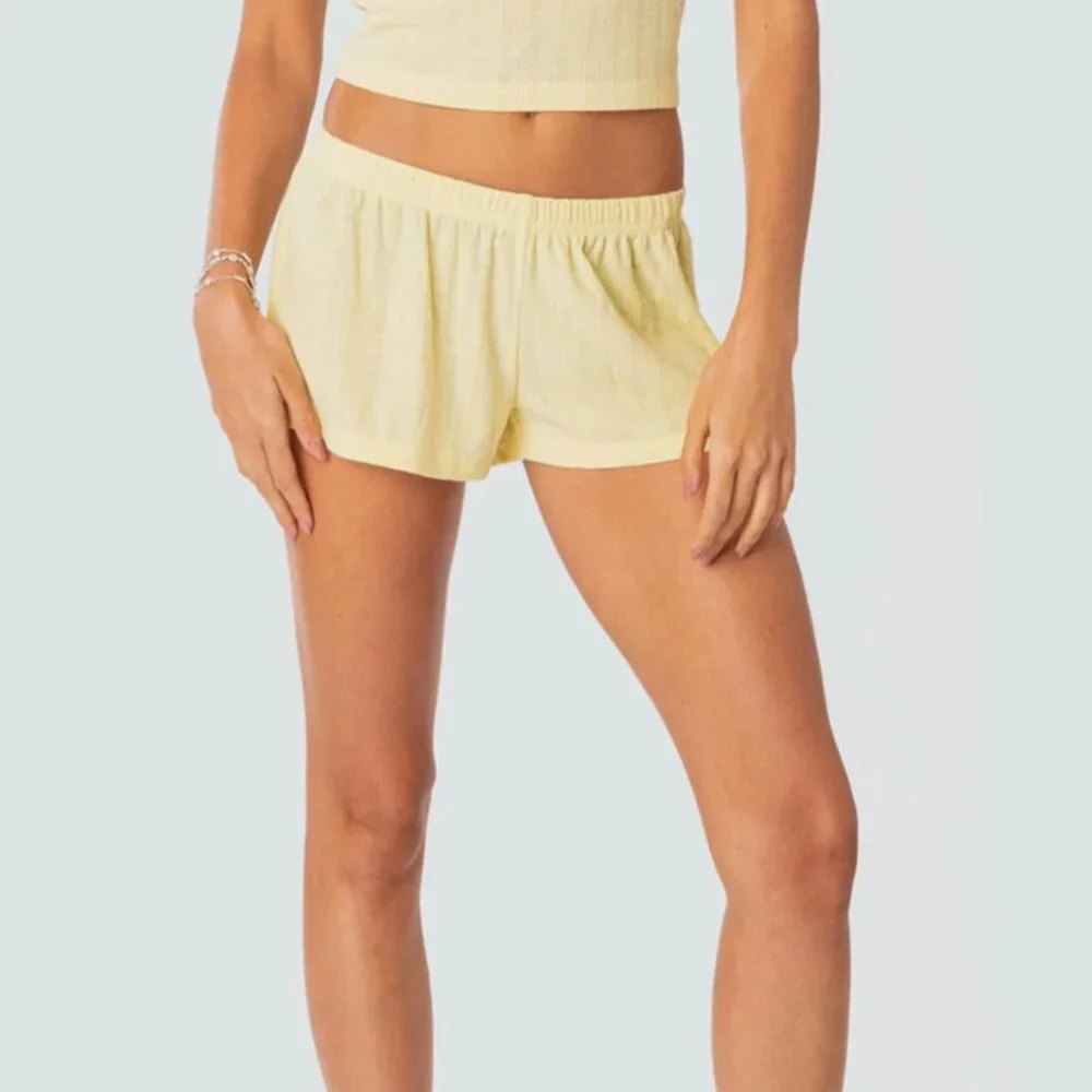 Edikted Irene Low Rise Pointelle Micro Shorts Yellow Lounge‎ Size Small